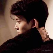 momoyh的个人资料头像