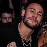 优美冰淇淋llll头像