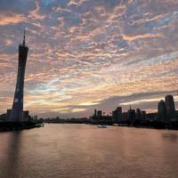 清灯孤酒少宸头像