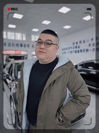 信航二手车小胖头像