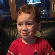 抽搐中的个人资料头像