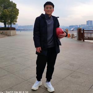 热闹小猫l4h头像