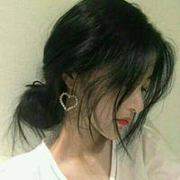 搬砖小土妞古头像
