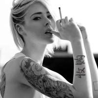 AA成都羽翼名车头像