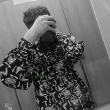 照光头像
