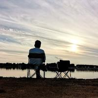 秋风爱叨叨头像