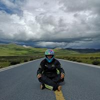 江西吉安小伙头像