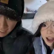 只写原生js的个人资料头像