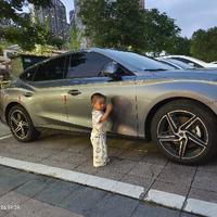 五月份的九儿头像