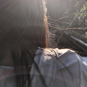 橙橙子头像