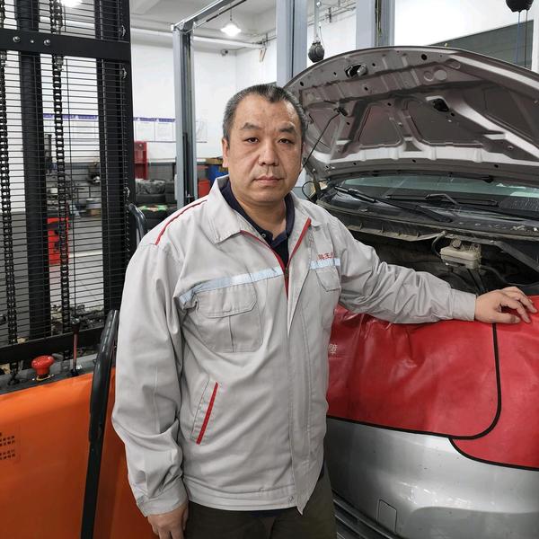 沈阳舆王养车维修经理张师傅头像