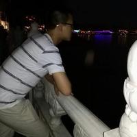 春光明媚809头像