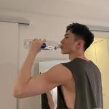 鹤扰692头像