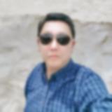 仁者丁头像