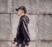 viczhang的个人资料头像