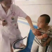 正儿八经蛙的个人资料头像