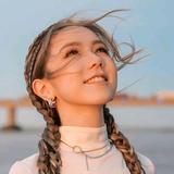 G•E•M•鄧紫棋头像