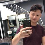 小辉发型设计师头像