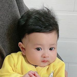 子铭麻麻💛头像