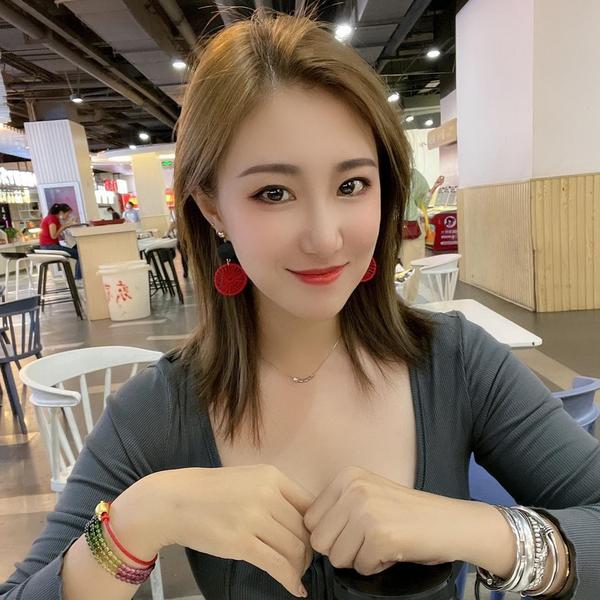 红小绿就不乖头像