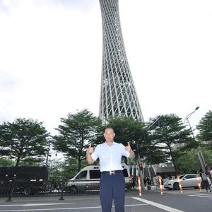 余跃龙门头像