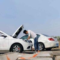 骑驴追火箭w头像