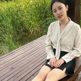 杨颖莉头像