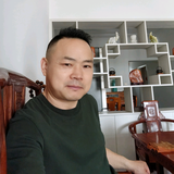张冷冰头像