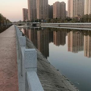 阿亮东港头像