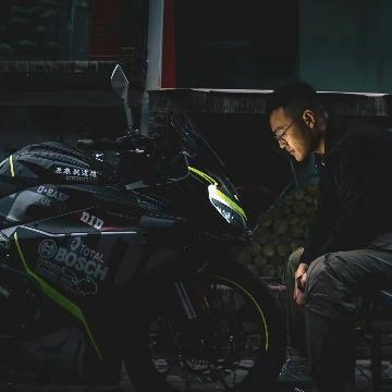 我要大块巧克力头像