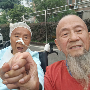 雷哥雷嫂头像