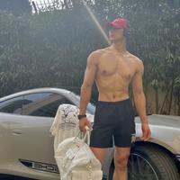 酷酷的晨曦头像