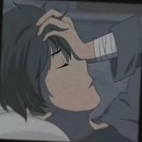 朝阳前未满月头像