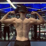 98名车杨小瑞头像