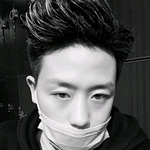 小丰，头像