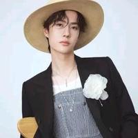 嘻嘻游戏酱头像