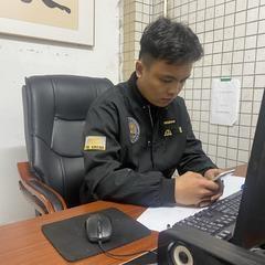 啊杰搞小车头像