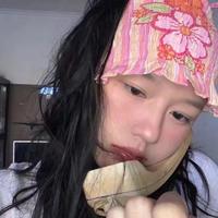 lucky的漂亮小姨头像