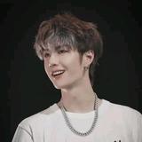 弱爆了姐LEO211头像