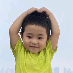 俊俏清泉石上流头像