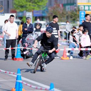 大哥大是我不是你头像