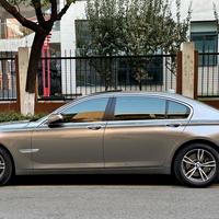 Robin爱玩车头像