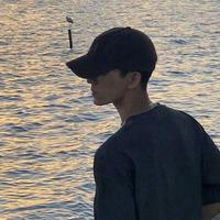 知足常乐⁹¹³头像