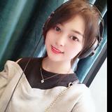 洒脱的欢快圆月8D头像