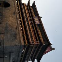 在路上努力后头像