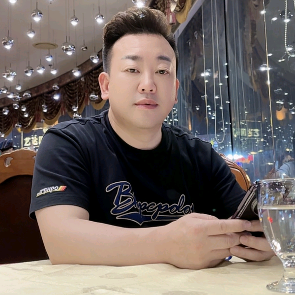中山市万仕通二手车头像
