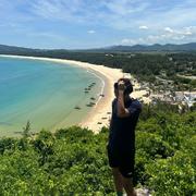 BHINNKJ的个人资料头像