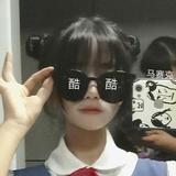 十二18033头像