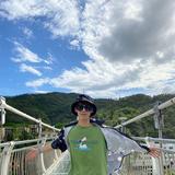 意式极简余先生头像