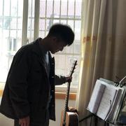 热心市民吕先生的个人资料头像
